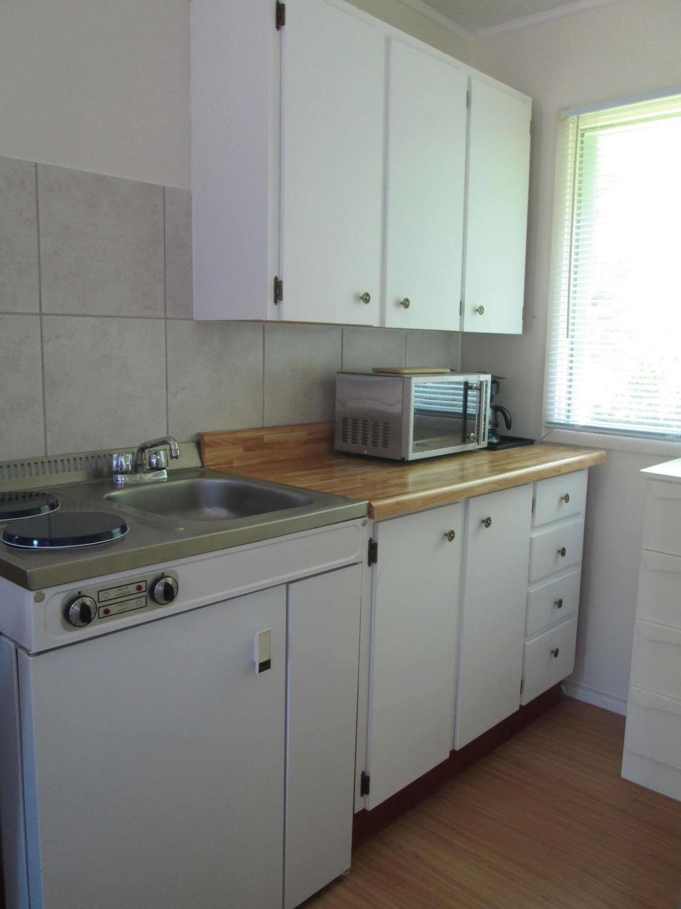 Edgewater Motel And Campground Temiskaming Shores Екстериор снимка